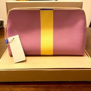 Large Vanity Bag from Rothy’s Tulip Vanity Set